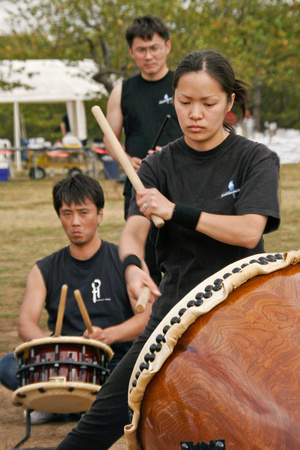 0560: Shumei Taiko Drummers