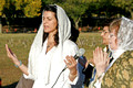 0150: Zoroastrians in Prayer